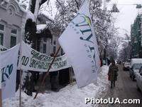 Пикетирование посольства Польши представителями политических партий Украины с требованием отставки польского министра внутренних дел в связи с гибелью в этой стране украинского гражданина Сергея Кудри.