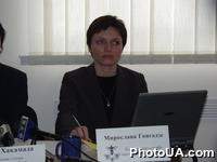 Руководитель пресс-службы партии "Реформы и Порядок" М. Гонгадзе на пресс-конференции лидеров Партии "Реформы и Порядок" В.Пинзеника и Союза Правых Сил И.Хакамады (Россия)