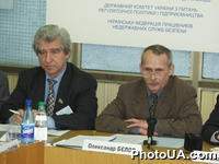 Заместитель секретаря СНБОУ А. Белов на заседании постоянно действующего "круглого стола" "Безопасность экономический трансформаций", посвященного теме "Национальный инвестиционный потенциал как фундамент экономического роста в Украине" в НИСИ