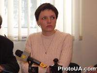 Руководитель пресс-службы партии "Реформы и Порядок" на встрече журналистов с лидерами партии Мирослава Гонгадзе. Обсуждаются вопросы создания коалиционного правительства