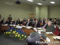 Украинская делегация на видео- и пресс-конференции между Украиной, Канадой и США по случаю открытия первого в Европе и Центральной Азии Центра дистанционного обучения в системе Учебной сети глобального развития Всемирного банка