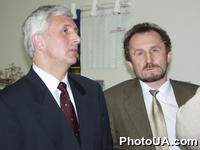 Глава УНП "СОБОР" А.Матвиенко и президент международной организации "Союз Чернобыль", зам.главы УНП "СОБОР" В. Шовкошитный на пресс-конференции "События вокруг правительства В.Ющенко и их последствия для Украины: кто есть кто в этой игре"