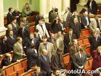 Зал сессионных заседаний Верховного Совета Украины во время рассмотрения вопроса об ответветственности правительства В. Ющенко