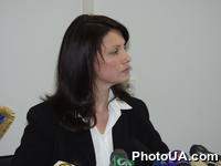Пресс-конференция Юлии Тимошенко посвященная началу Всеукраинского референдума по народной инициативе "О волеизъявлении народа относительно провозглашения отставки Президента Украины Леонида Кучмы"