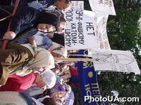 Акция протеста против визита в Украину Папы Римского Иоанна Павла II, организованная Союзом православных братсв Украины при поддержке Славянской партии, Конгресса Российских организаций Украины, ЗУБРа у стен ВС Украины
