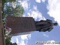 Памятник Тарасу Шевченко в Киеве