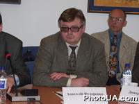 Заседание круглого стола в Представительстве Всемирного банка в Украине "Перспективы развития институтов совместного инвестирования в Украине". Вицн-президент ИК "КИНТО" Анатолий Федоренко