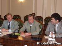 Встреча Верховного Совета Украины Ивана Плюща с прнмьер-министром Республики Молдовва Василе Тарлевым. Украинская сторона: Б. Андресюк, И. Плющ, П. Порошенко
