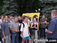Пикетирование Верховного Совета Украины представителями Союза молодежи регионов с требованием принять соответствующие законодательные решения по проблемам налогообложения предпринимательской деятельности