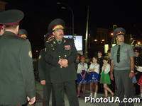 Министр обороны Александр Кузьмук во время тренировки военного парада, посвященного 10-й годовщине Независимости Украины