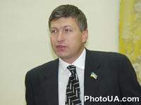 Поздравление победителей Всеукраинской универсиады "Интеллектуал ХХІ века". Выступление Главі совета Фонда интеллектуального сотрудничества "Украина-ХХІ век", народного депутата Украины Б. Губского
