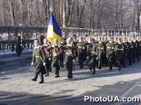 Церемония возложения цветов к могиле Неизвестного солдата (площадь Славы, г. Киев), посвященная 10-й годовщине Вооруженных Сил Украины.