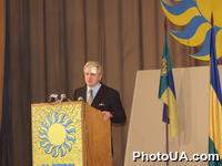 Выступление лидера избирательного блока "За единую Украину!" Владимира Литвина на съезде блока, который проходил в  Центре культуры Киевского политехнического института в Киеве