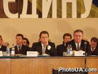Съезд избирательного блока "За единую Украину!". Вице-премьер-министр Украины Владимир Семиноженко. Съезд проходил в Центре культуры Киевского политехнического института в Киеве