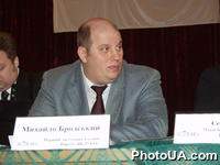 Съезд Политической партии "Яблуко". Первый заместитель Председателя партии "Яблуко", народный депутат Украины Михаил Бродский. Съезд проходил в оздоровительном лагере "Лидер", Пуща-Водица.