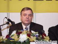 Пресс-конференция посвященная открытию выставки EnterEX-2002 (Национальный выставочный центр Украины, г. Киев). Вице-президент Украинского Союза промышленников и предпринимателей Сергей Прохоров