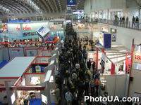В павильонах международной выставки-ярмарки CeBIT-2002 (г. Ганновер, Германия)