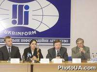 Пресс-конференция дирекции международного молодежного фестиваля журналистики "Золотое поколение".