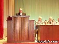 Торжественное собрание преподавателей и студентов Национального медицинского университета им. А.Богомольца, посвященное 158-му выпуску врачей. Выпускников и преподавателей поздравил министр здравоохранения Украины В.Москаленко