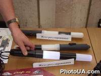 Разнообразные жезлы регулировщиков дорожного движения инспекторов ГАИ