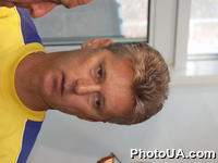 Главный тренер национальной сборной Украины по футболу Леонид Буряк на пресс-конференции подтвердил информацию о травме мениска Андрея Шевченко - форварда итальянского "Милана" и украинской сборной.