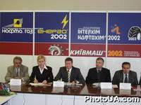 Пресс-конференция посвященная открытию "Промышленной выставки - 2002". На фото: Генеральный директор Национального комплекса "Экспоцентр Украины" Сергей Мошак