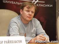 На пресс-конференции Ю.Башмета джазовый тенор-саксофонист, руководитель биг-бэнда, композитор Игорь Бутман (Киев)