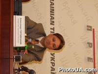 На пресс-конференции "Планы развития ТНК и Бритиш Петролиум в Украине" Президент ООО "Торговый дом ТНК-Украина" А.Городецкий