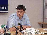 На пресс-конференции на тему: "Предложения компании "Воля" в связи с отключением эфирных телеканалов в Киеве, вещающих в ночное время" директор по внешним связям компании "Воля" К.Грицак. УНИАН. Киев