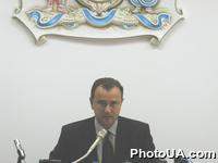 На пресс-конференции посвященной закладке первого камня нового жилищного массива микрорайона "Поділля" в городе Виннице мэр Винницы Александр Домбровский. Винница