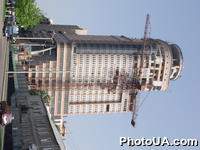 Новостройка в г.Киеве. Строительный кран