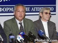Пресс-конференция продюсерского Центра "Арт-проэкт" по поводу выхода первого отечественного многобюджетного мюзикла бродвейского образца "Экватор". Музыку к мюзиклу написал народный артист Украины, композитор Александр Злотник