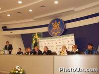 В Киеве 12-14 мая пройдет Международный футбольный турнир памяти Валерия Лобановского. На фото: в пресс-центре стадиона "Динамо" имени Валерия Лобановского прошла пресс-конференция, посвященная открытию турнира