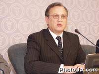 Председатель Государственной налоговой администрации Украины Федор Ярошенко представил журналистам новый, оснащенный современным техническим оборудованием Пресс-центр ГНА Украины