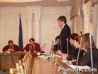 Заседание Верховного Суда Украины, на котором суд не удовлетворил 4 жалобы доверенных лиц кандидата в президенты Януковича на постановления Центризбиркома от 30 декабря 2004 р. ╧1390, 1391, 1393 и 1389. Члены ЦИК