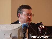 Выступление Министра обороны Украины Анатолия Гриценко на встрече с представителями аппаратов военных атташе по вопросам обороны при посольствах иностранных держав, аккредитованных в Украине