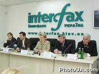 Пресс-конференция "Проект изменений к бюджету-2005: успех правительства или провал социальной политики дествующей власти?". В работе принимают участие члены фракции "Регионы Украины" Р.Богатирева, А.Клюев, В.Коновалюк, В.Хара, В.Потапов, В.Хомутинник