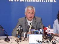 Брифинг председателя Совета Министров АРК Анатолия Матвиенко на тему: "Достижения правительства АРК в решении социально-экономических проблем полуострова".