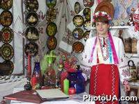 При поддержке Государственного управления делами состоялось открытие выставки "Украинский сувенир". Цель выставки - презентация сувенирной продукции со всех регионов Украины