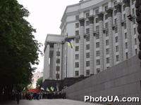Здание Кабинета Министров Украины в Киеве