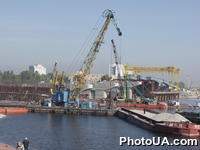 Строительство Подольского мостового перехода для совместного движения метро и автотранспорта через р.Днепр в городе Киеве