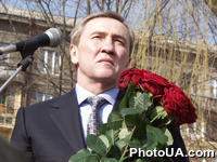 Открытие памятного знака Г.Гонгадзе и журналистам, которые погибли при невыясненных обстоятельствах, при участии Киевского городского головы Л.Черновецкого
