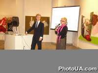 IV Міжнародна художня виставка - ярмарок "АРТ-КИЇВ contemporary 2009" в Українському домі. Лекція Джеймса Севіера на тему "Сучасне мистецтво сьогодні". Аукціонний дім "Сотбіс"