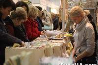 Handmade expo - выставка №1 в Украине, объединяющяя лидеров  рынка товаров для рукоделия и творчества,  мастеров c авторскими изделиями ручной работы,  представителей розницы и покупателей.