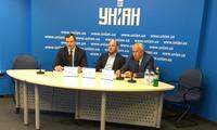 Пресс-конференция на тему: "Красная кнопка от украинского телевидения снова может оказаться в руках Януковича"