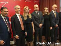 Vodafone Украина и Vodafone Group подписали соглашение о стратегическом партнёрстве на следующие 5 лет